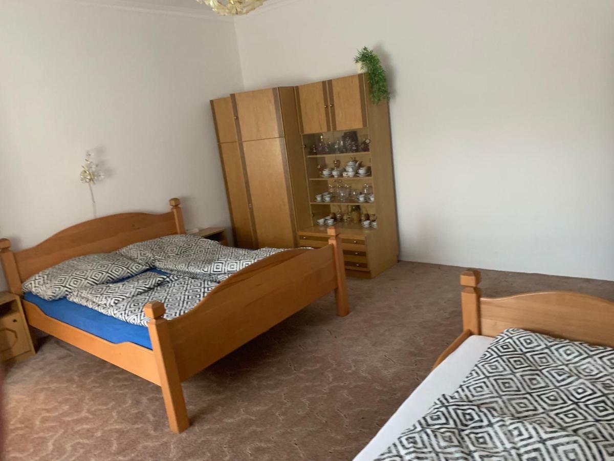 Viktor Apartmanhaz Zamárdi Eksteriør billede