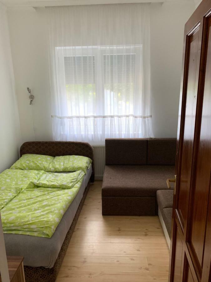 Viktor Apartmanhaz Zamárdi Eksteriør billede